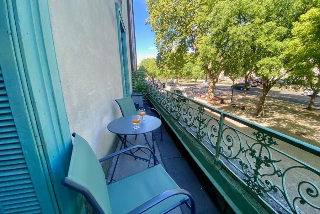 L'Historien - Avec Balcon Coeur De Nimes Appartement Buitenkant foto