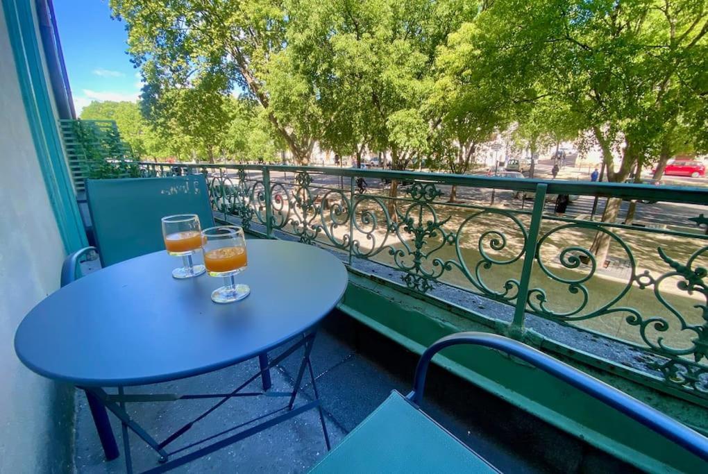L'Historien - Avec Balcon Coeur De Nimes Appartement Buitenkant foto